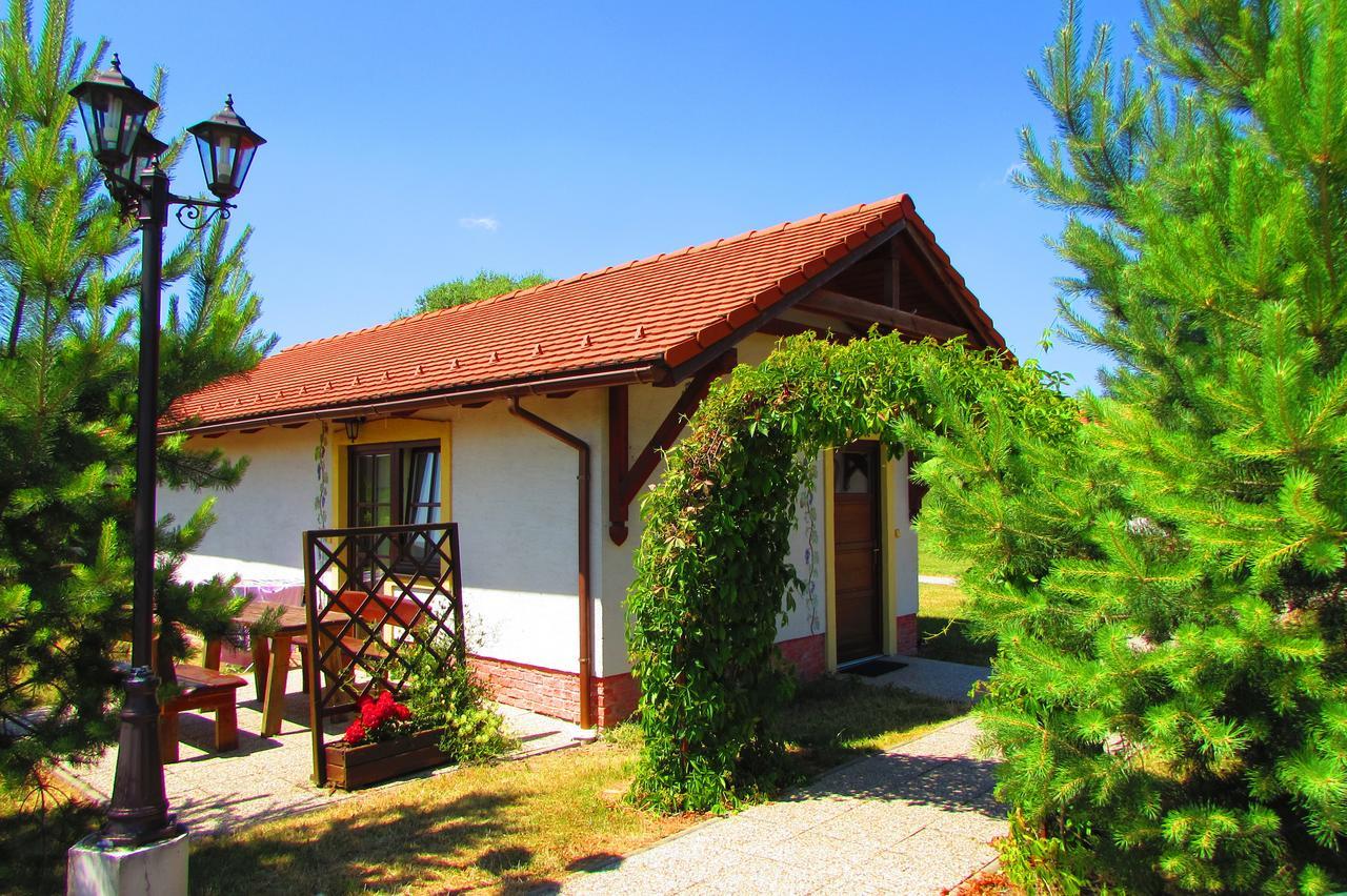 Chata U Vinara Milana, Tatralandia Liptovsky Mikulas Exterior photo