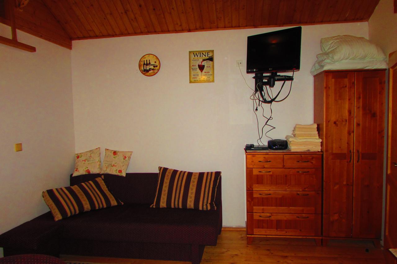 Chata U Vinara Milana, Tatralandia Liptovsky Mikulas Exterior photo